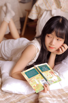 女朋友不乖惩罚小说